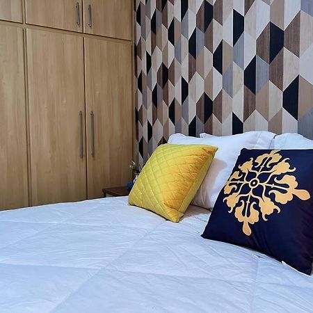 Excelente 3Q Lll Setor Bueno Lll Apartment กัวยาเนีย ภายนอก รูปภาพ