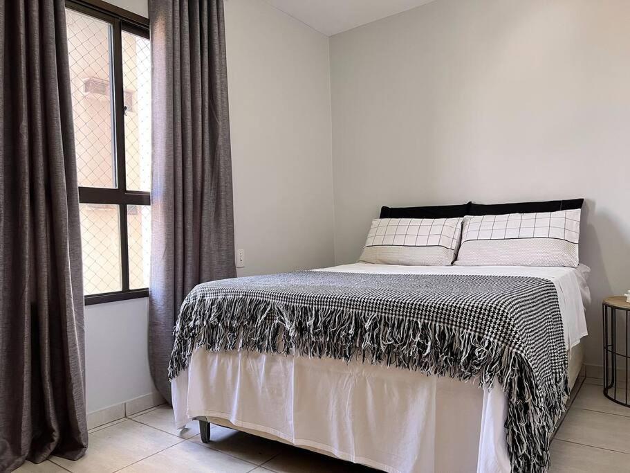 Excelente 3Q Lll Setor Bueno Lll Apartment กัวยาเนีย ภายนอก รูปภาพ