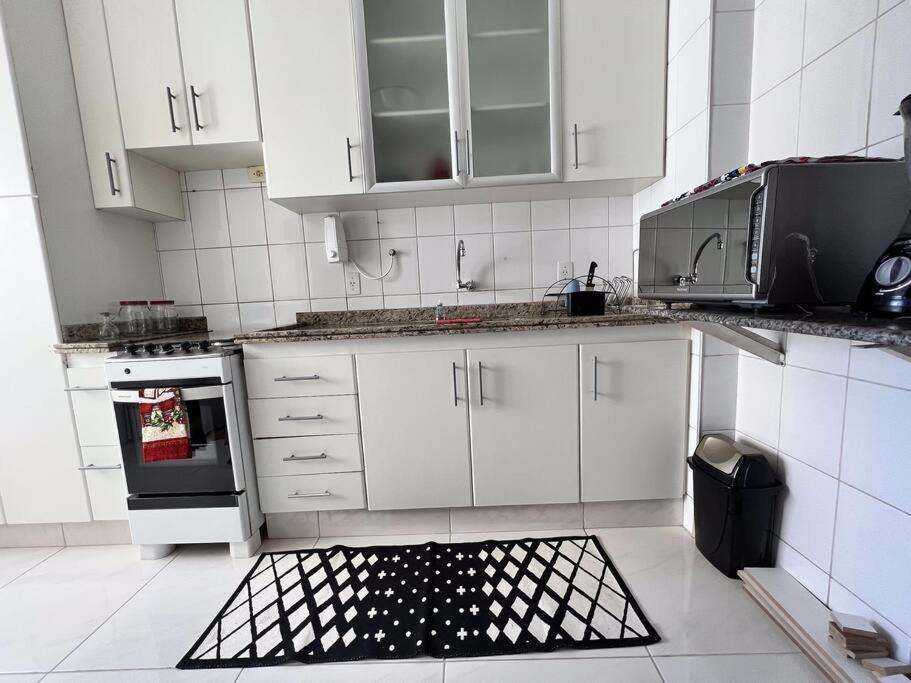 Excelente 3Q Lll Setor Bueno Lll Apartment กัวยาเนีย ภายนอก รูปภาพ